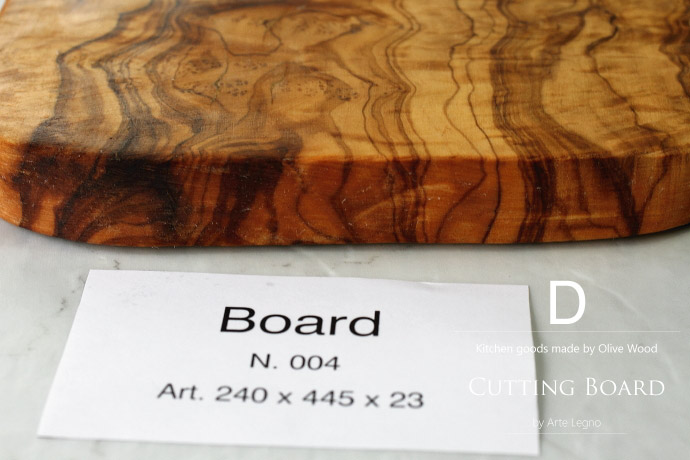 カッティングボード No.4 アルテレニョ社 イタリア製 (Italian Cutting Board made by Arte Legno Olive Wood)