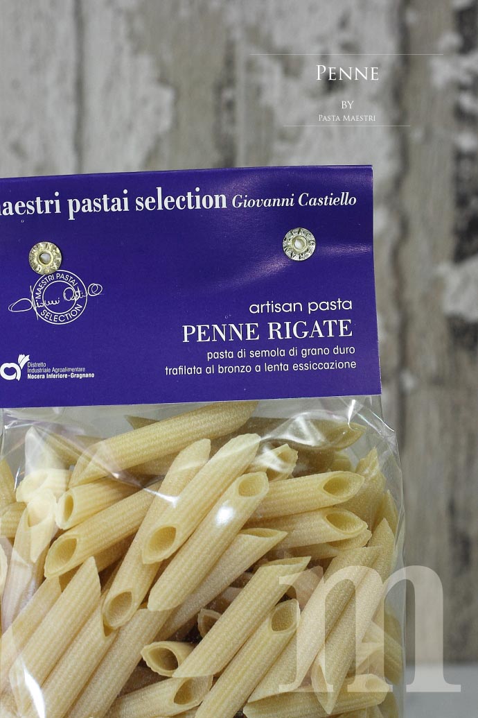 ペンネ・リガーテ パスタ マエストリ社 (Italian Penne Rigate by Pasta Maestri)
